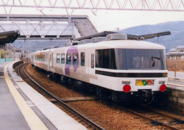 H15.01.jpg (55252 �o�C�g)