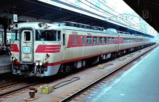 05150018.jpg (64115 �o�C�g)