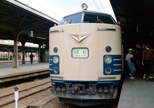 FH000071s.jpg (50396 �o�C�g)