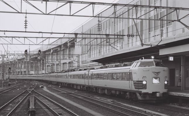 Fh920046.jpg (54290 �o�C�g)