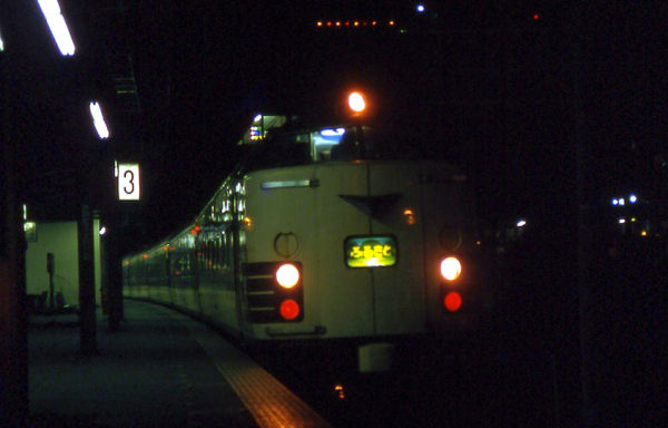 d15-1.jpg (36378 �o�C�g)