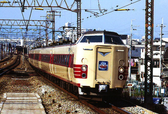 19930100-001.JPG (92822 �o�C�g)