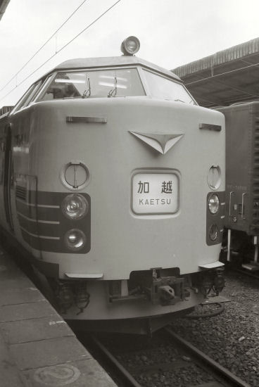 FH000123.jpg (29599 �o�C�g)