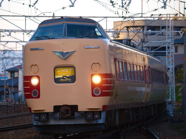 P3278723.jpg (63274 �o�C�g)