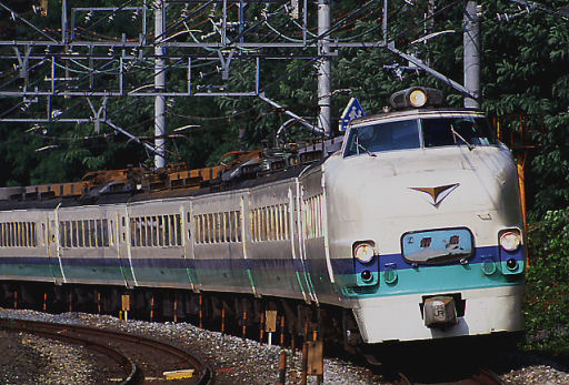 199508-kaminu-raicho.jpg (68636 �o�C�g)