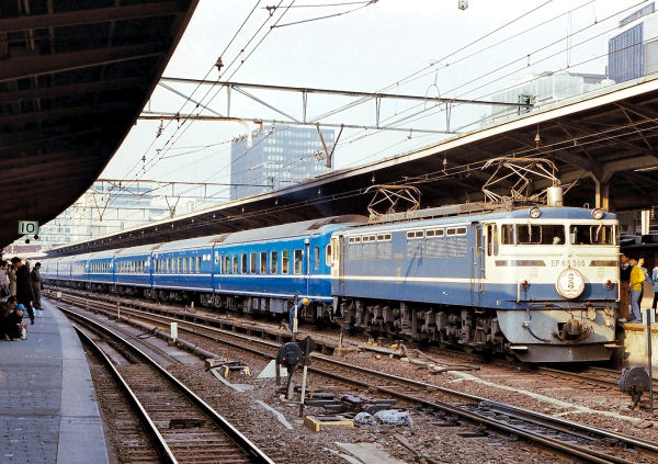 FH000027s.jpg (89735 �o�C�g)