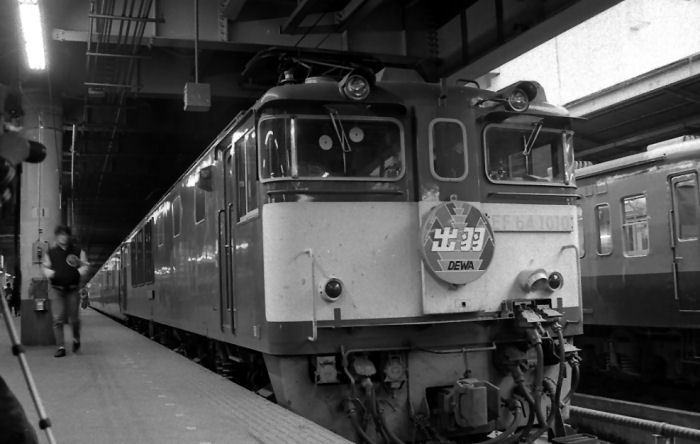 dewa.jpg (52518 �o�C�g)