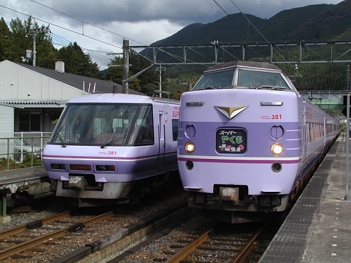 yakumo-narabi.JPG (244358 �o�C�g)