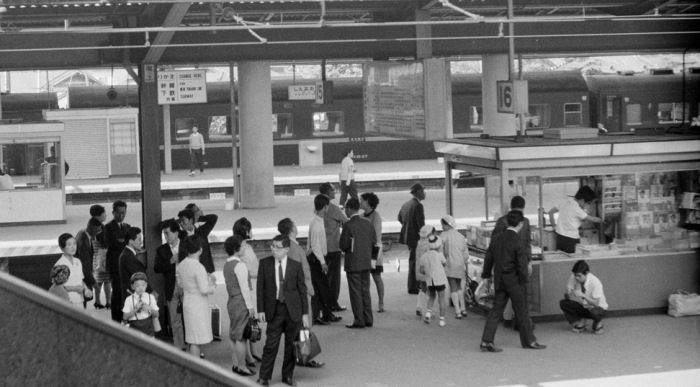 0000-13.jpg (51960 �o�C�g)